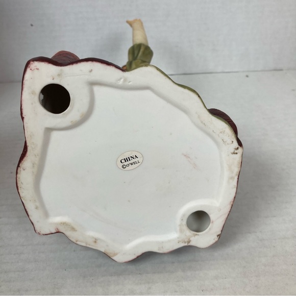 O'Well Grandeur Noel 2 Piece Porcelain Kneeling Angel and Angel Playing Harp - Picture 11 of 16